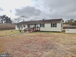 2471 Andrews Rd, Crapo, MD 21626