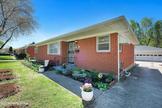4218 Lynnbrook Dr, Louisville, KY 40220
