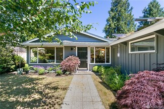 3534 NE 90th St, Seattle, WA 98115