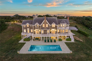 1596 W Side Rd, New Shoreham, RI 02807