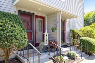 3 Cherry Mews, Sandwich, MA 02563