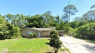 221 Serenade Dr, Lake Placid, FL 33852