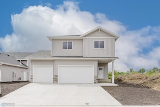 1264 Marlys Dr W, West Fargo, ND 58078