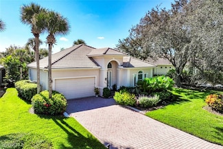 8923 Dartmoor Way, Fort Myers, FL 33908