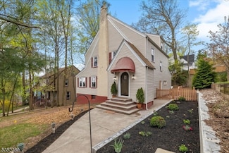 218 Conway Ct, South Orange, NJ 07079