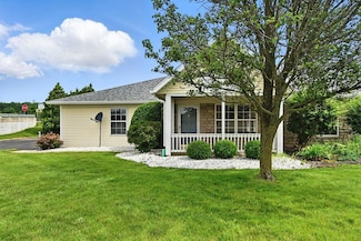 727 Villa Dr Unit 727, Ontario, OH 44906