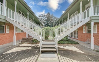 5542 Holly St Unit 209, Houston, TX 77081