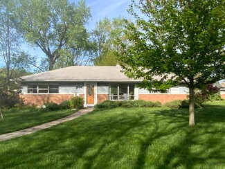 322 Central Park Ave, Park Forest, IL 60466