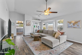 3018 W Matthew Dr, Phoenix, AZ 85027