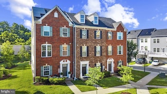 9930 Vista Pointe Dr, Upper Marlboro, MD 20774