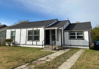 2720 Vogt St, Fort Worth, TX 76105