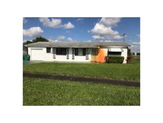2763 NW 212th Terrace, Miami Gardens, FL 33056