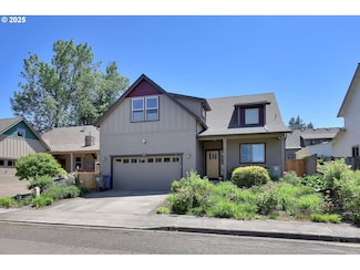 1172 W 27th Place, Eugene, OR 97405