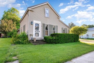 16 N Sconondoa St, Vernon, NY 13476