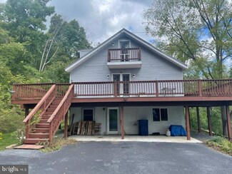 304 Witmer Rd, Mohnton, PA 19540