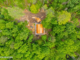 118 Authorn Sheldon Rd, Harriman, TN 37748
