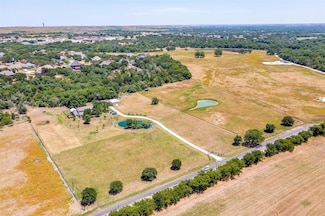 819 Old Annetta Rd, Aledo, TX 76008