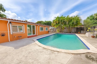 413 Swan Ave, Miami Springs, FL 33166