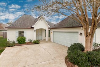 10533 Oakley Trace Dr, Baton Rouge, LA 70809