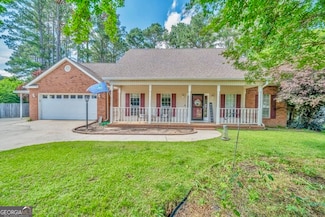 116 Dundee Pass, Byron, GA 31008