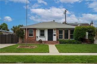 3061 Fidler Ave, Long Beach, CA 90808