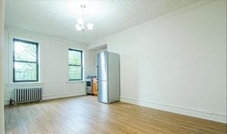 299 Adelphi St Unit 403, Brooklyn, NY 11205