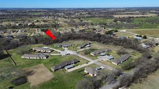130 Sunburst Ct, Weatherford, TX 76087