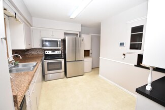 3101 66th Ave N, Minneapolis, MN 55429