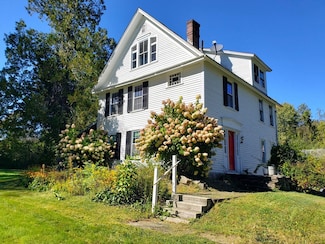 1 Searle Rd, Huntington, MA 01050