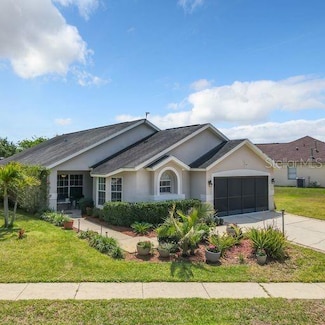 15842 Robin Hill Loop, Clermont, FL 34714