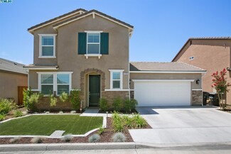 3105 N Memory St, Visalia, CA 93291