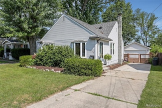 813 Goodale Ave, Clawson, MI 48017