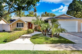 24015 Kittridge St, West Hills, CA 91307