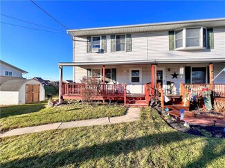 108 E Hunter St, Oley, PA 19547
