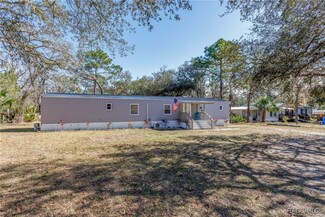 5641 S Woodside Terrace, Homosassa, FL 34446