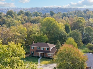 562 Coach Light Dr, Edgewood, KY 41017