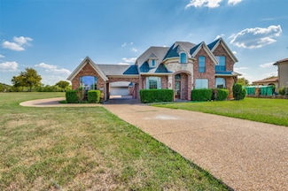 2706 Melissa Ct, Cedar Hill, TX 75104
