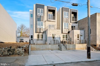 105 N 63rd St Unit 4, Philadelphia, PA 19139