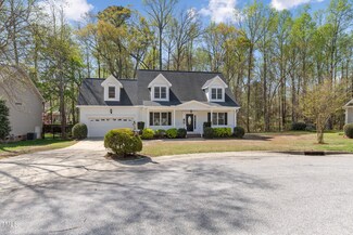 912 Sethcreek Dr, Fuquay Varina, NC 27526