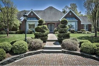 113 Kettle Hole Rd, Bolton, MA 01740