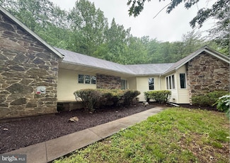 327 Timber Ridge Rd, Marysville, PA 17053