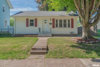 2115 W Pleasant St, Davenport, IA 52804