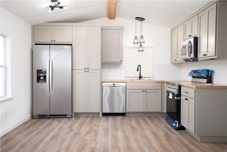 694 Brite Rd, Lockhart, TX 78644