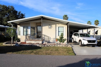 37525 Bimini Dr, Zephyrhills, FL 33541
