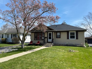 701 S Villa Ave, Villa Park, IL 60181