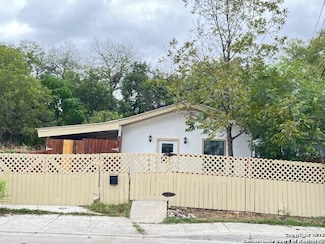 231 E Lubbock, San Antonio, TX 78204