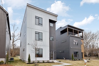 2717 Batavia St, Nashville, TN 37208