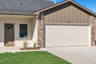 138 N Gowen St, Goddard, KS 67052