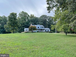 11401 Van Brady Rd, Upper Marlboro, MD 20772