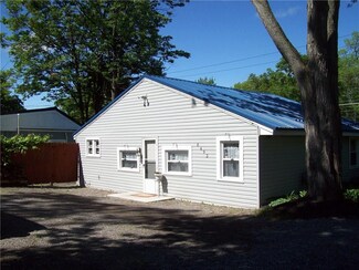 8493 E Sedgwick St, Honeoye, NY 14471